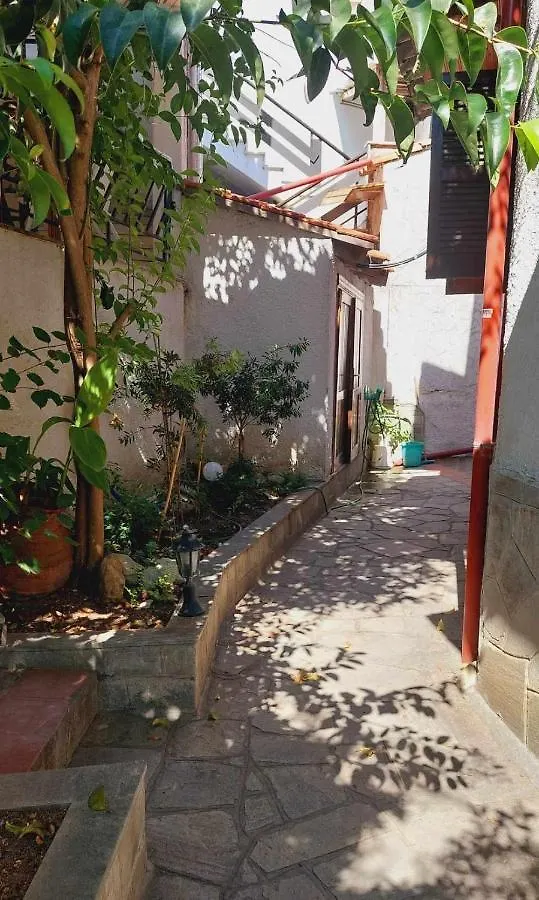 Cozy & Comfort Apartment Polychrono 0*,  Greece